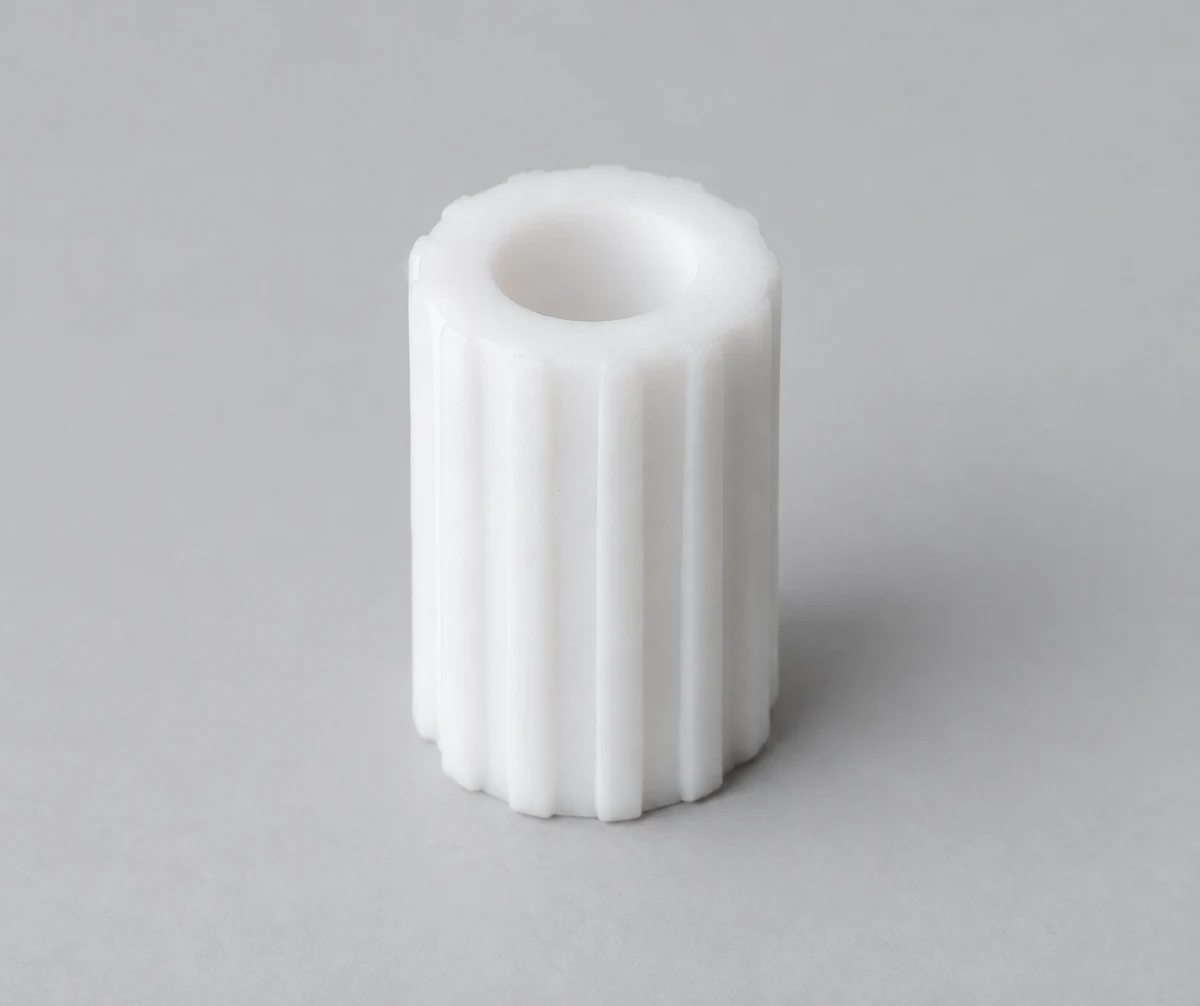 Illustrative bearbeitete PTFE-Isolatoren